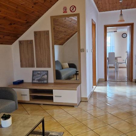 Apartment Nikolina Grabovac  Bagian luar foto