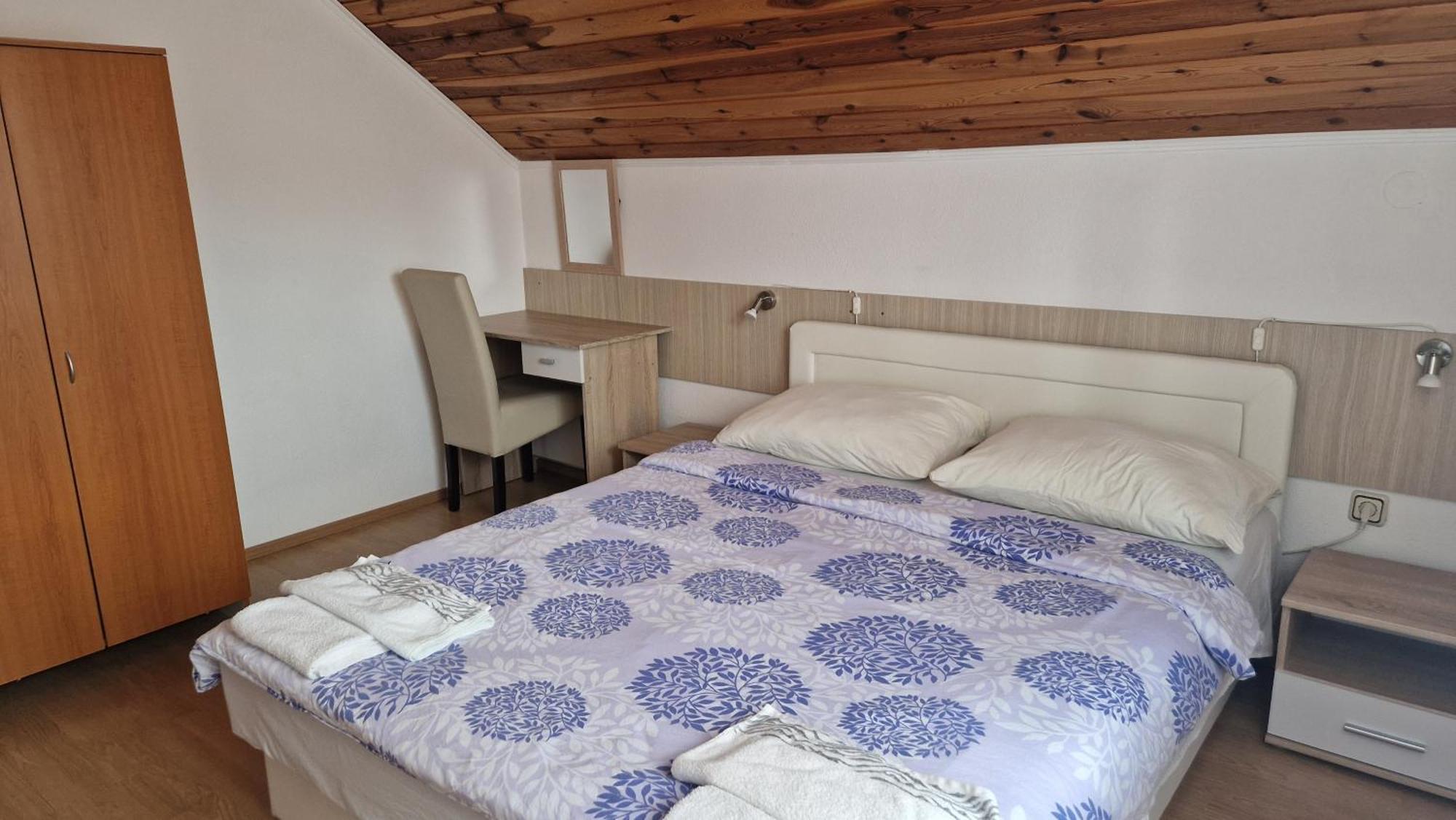 Apartment Nikolina Grabovac  Bagian luar foto